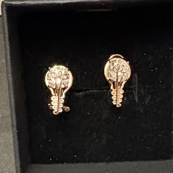 Jewelry - 18kt Gold Plated 2 Ct Stimulated Diamond Lever-back Earrings